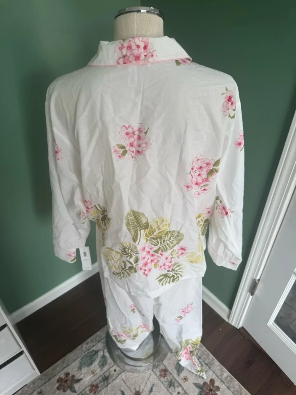 NWT Oscar De La Renta pajamas - Picture 9 of 13